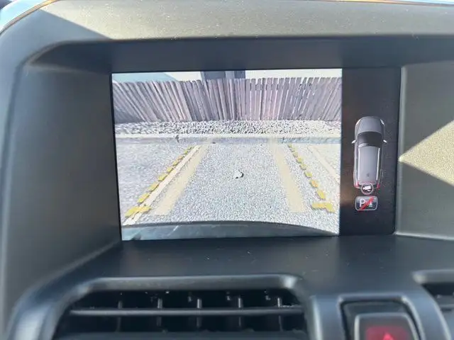 2014 Volvo XC60 T6 R-Design BACKUP CAMERA SUNROOF in Cars & Trucks in Calgary - Image 20