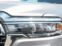 This PREVIOUS DAILY RENTAL Ram 1500 with only 31,733km is equipped with key features designed for bo... (image 5)