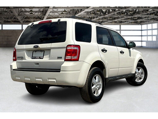 2010 Ford Escape XLT V6 | AS IS | FWD in Cars & Trucks in Mississauga / Peel Region - Image 2