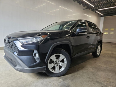 2021 Toyota RAV4 XLE AWD***Toit ouvrant***Sièges chauffants!!