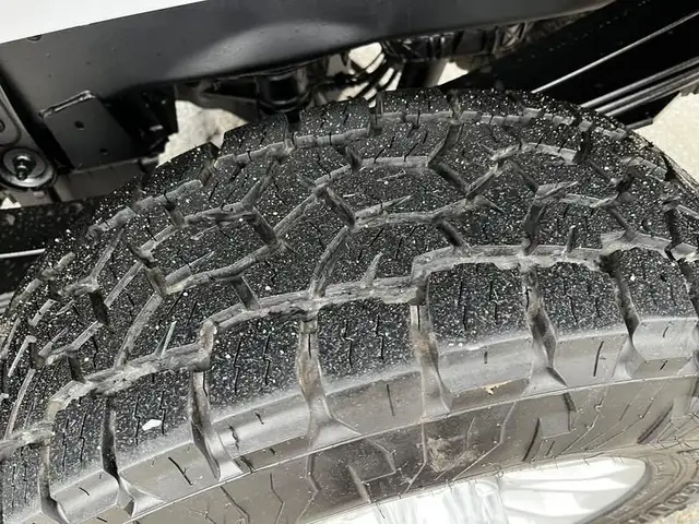2020 Ford F-350 SD XLT Crew Cab 4WD in Cars & Trucks in Richmond - Image 39