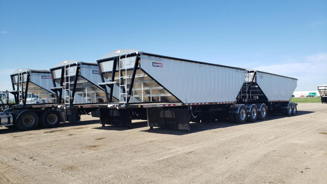 2025 Doepker Classic Super B Grain in Heavy Equipment in Saskatoon