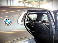Comes equipped with: Power Mirrors, Sunroof , Load Bearing Exterior Rack, Shark fin antenna, Halogen... (image 5)