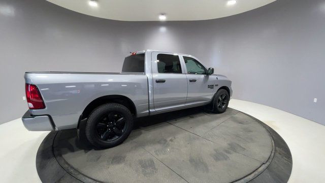 2019 Ram 1500 Classic Express - CLEAN CARFAX - ONE OWNER in Cars & Trucks in Strathcona County - Image 3