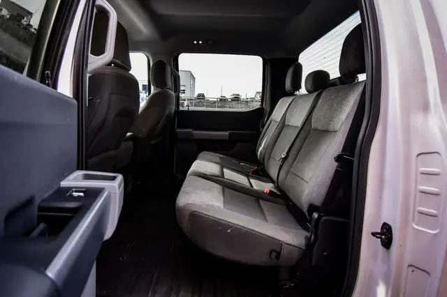 2021 Ford F-150 XLT • REMOTE START • PARK ASSIST • APPLE CARPLAY in Cars & Trucks in Ottawa - Image 25