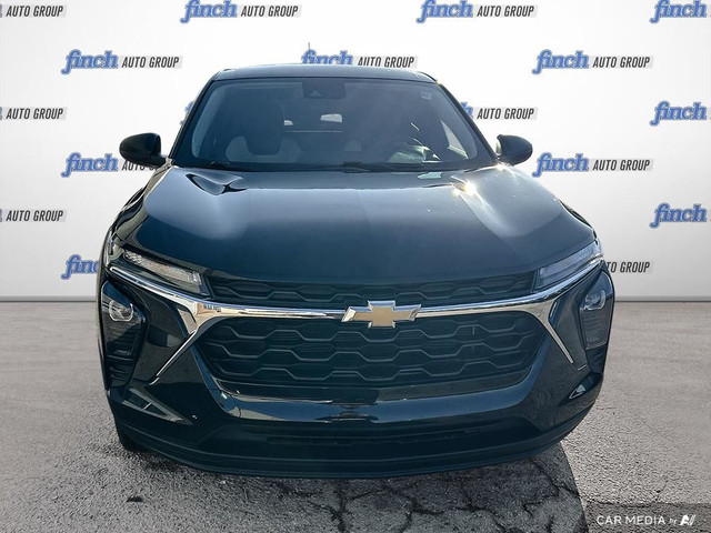 2024 Chevrolet Trax LS LIKE NEW | VERY LOW MILEAGE | CLEAN CA... in Cars & Trucks in London - Image 3