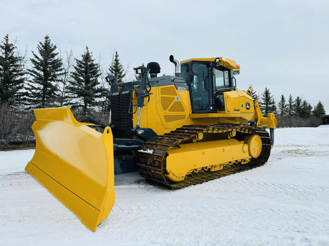 2018 DEERE 950K LGP in Heavy Equipment in Calgary - Image 2