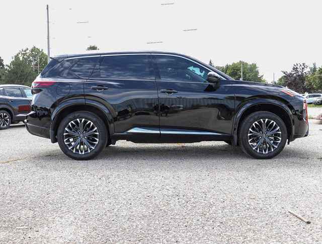 2025 Nissan Rogue Platinum in Cars & Trucks in Kitchener / Waterloo - Image 3