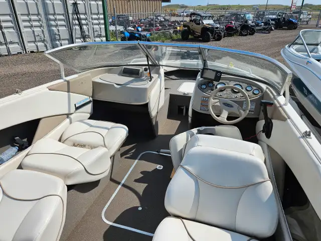 1999 Bayliner Capri 1954 in Powerboats & Motorboats in Regina - Image 6