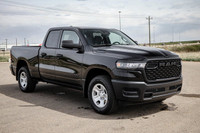 This Ram 1500 has a dependable Gas/Electric V-6 3.6 L/220 engine powering this Automatic transmissio... (image 5)