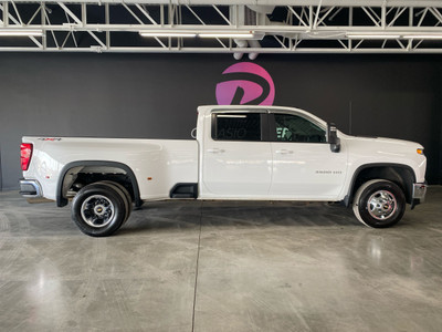 2022 Chevrolet Silverado 3500HD LT ESSENCE V8 6.6L 4X4 ROUES DOU