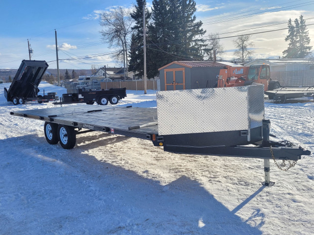 22'+V-NOSE 4-PLACE SLED TRAILER W/SALT SHIELD in Cargo & Utility Trailers in Fort St. John - Image 3