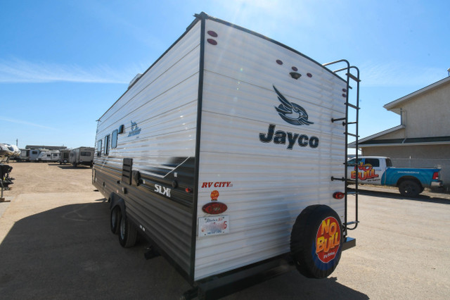 Easy-to-Tow Compact Trailer w/ Bunks - $81/wk in Travel Trailers & Campers in Edmonton - Image 4