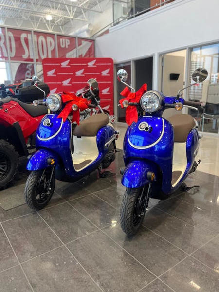 2023 Honda Giorno in Scooters & Pocket Bikes in Lloydminster - Image 2