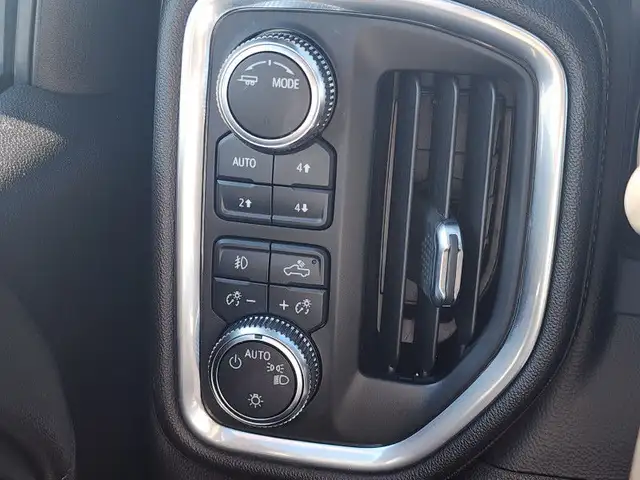 2021 GMC Sierra 1500 Elevation 6'6 FOOT BOX | 5.3L V8 in Cars & Trucks in St. Albert - Image 44