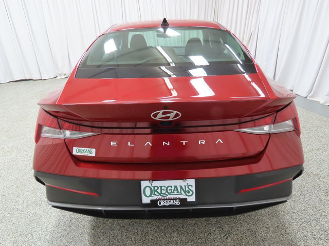 2024 Hyundai Elantra Preferred Heated Seats, Heated Steering Whe in Cars & Trucks in Bridgewater - Image 4