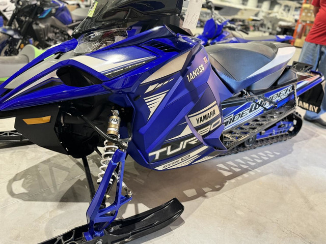 2017 Yamaha RTX LE in Snowmobiles in Grand Bend - Image 4
