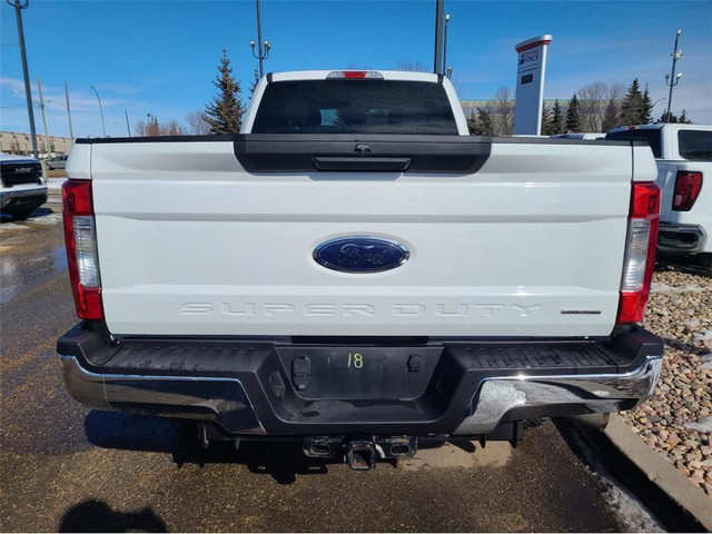  2018 Ford Super Duty F-250 XLT in Cars & Trucks in St. Albert - Image 4