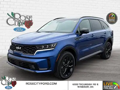 - ACCIDENT FREE - HEATED & COOLED LEATHER SEATS - PANORAMIC SUNROOF - LANE KEEPING SYSTEM - ADAPTIVE...