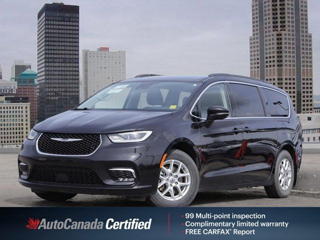2022 Chrysler Pacifica Touring L | No Accidents | Leather | 7 in Cars & Trucks in Calgary
