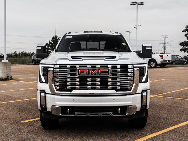 2025 GMC Sierra 3500HD Denali in Cars & Trucks in Strathcona County - Image 3