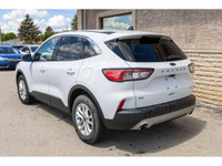 CLEAN CARFAX AND LOW KMS! - 1.5L Engine - AWD - Automatic Transmission - Heated Seats - Backup Camer... (image 5)
