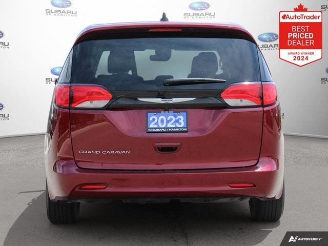 2023 Chrysler Grand Caravan SXT in Cars & Trucks in Hamilton - Image 4
