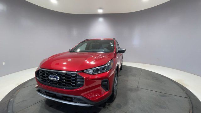 2025 Ford Escape ST-Line in Cars & Trucks in Strathcona County - Image 3