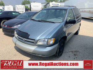 1998 Toyota Sienna