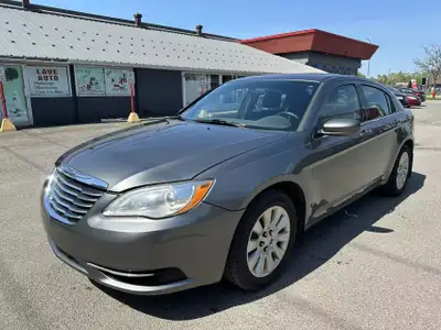 6499$ - 2013 Chrysler 200 LX Mileage: 108,244Km Automatic transmission, FWD 2,4L 4 Cylinder engine F...