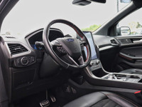 Experience a dynamic blend of athletic styling, responsive performance, and modern technology with t... (image 7)