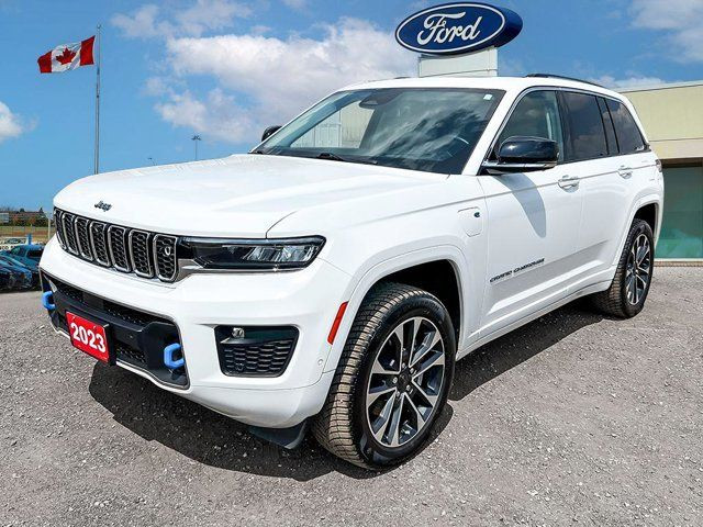 2023 Jeep Grand Cherokee 4xe Overland | WHITE LEATHER SEATS in Cars & Trucks in Kitchener / Waterloo - Image 2