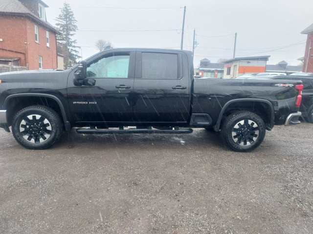 2020 Chevrolet Silverado 2500 LT in Cars & Trucks in Oshawa / Durham Region - Image 2