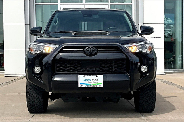 2020 Toyota 4Runner SR5 V6 5A in Cars & Trucks in Mississauga / Peel Region - Image 2