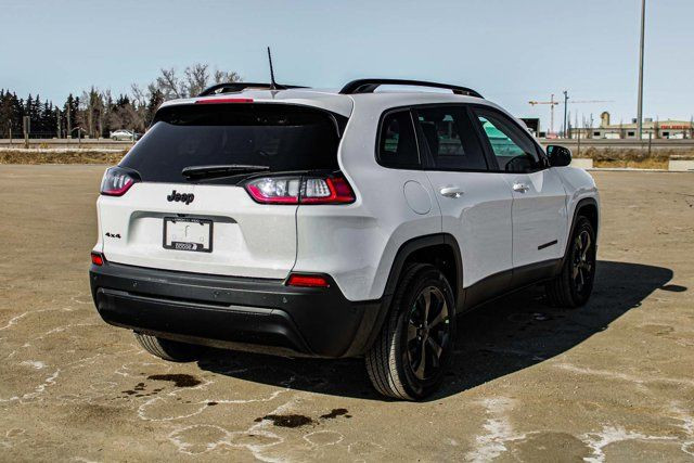  2023 Jeep Cherokee Altitude in Cars & Trucks in Strathcona County - Image 4