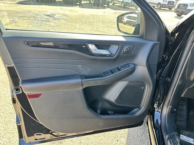 2025 Ford Escape ST-Line Select in Cars & Trucks in Edmonton - Image 4