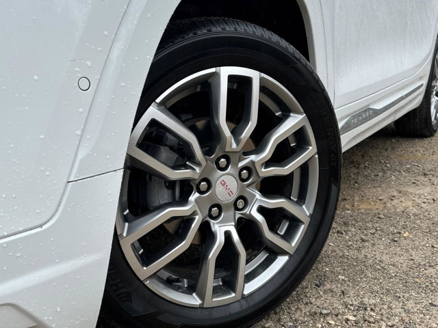 2023 GMC Terrain Denali Denali|| Coming Soon|| Certified!! in Cars & Trucks in Mississauga / Peel Region - Image 2