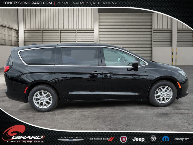 2024 Chrysler Grand Caravan SXT in Cars & Trucks in Laval / North Shore - Image 4