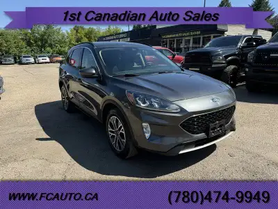 Introducing the 2020 Ford Escape SEL, a reliable and stylish SUV that offers both performance and co...