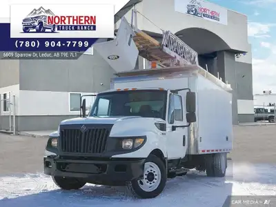 2013 International Terrastar Cube Van/Box Truck Man Lift Bucket Lift With Controller Shelving and li...