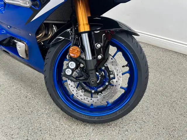 2025 Yamaha YZFR7ASL R7 - V6496 - -No Payments for 1 Year** in Sport Bikes in Markham / York Region - Image 13