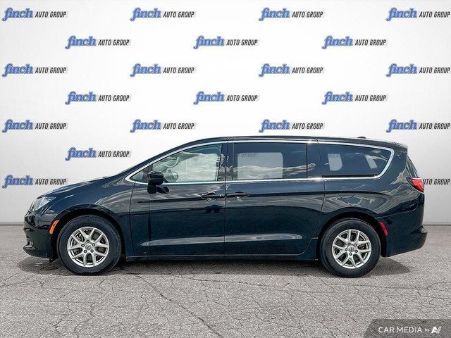 2022 Chrysler Grand Caravan SXT One Owner | No Accidents | Po... in Cars & Trucks in Kitchener / Waterloo - Image 3