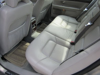 AUTOMATIC. FINISHED IN SILVER WITH GREY LEATHER INTERIOR. ALLOY WHEELS, A/C, KEY LESS ENTRY, SUNROOF... (image 9)