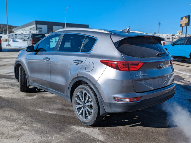 2018 Kia Sportage EX Premium AWD - Sunroof - Leather Seats in Cars & Trucks in Cranbrook - Image 3