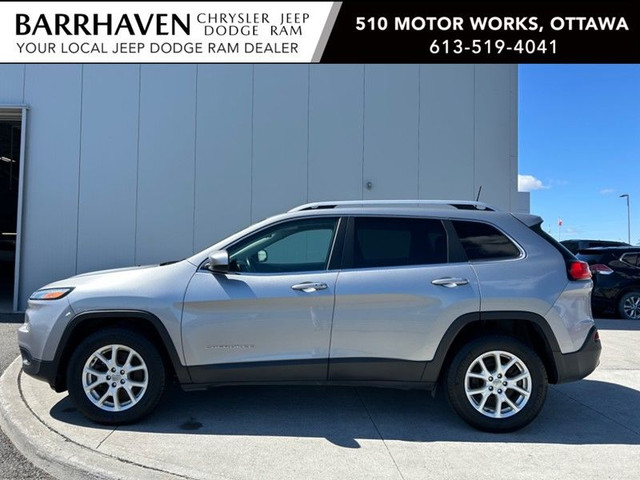 2016 Jeep Cherokee 4X4 North | Nav | Cold Weather Group in Cars & Trucks in Ottawa - Image 3