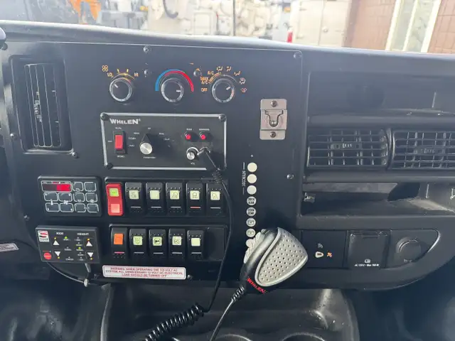 2019 Chevrolet Express 4500 Ambulance in Cars & Trucks in Calgary - Image 20
