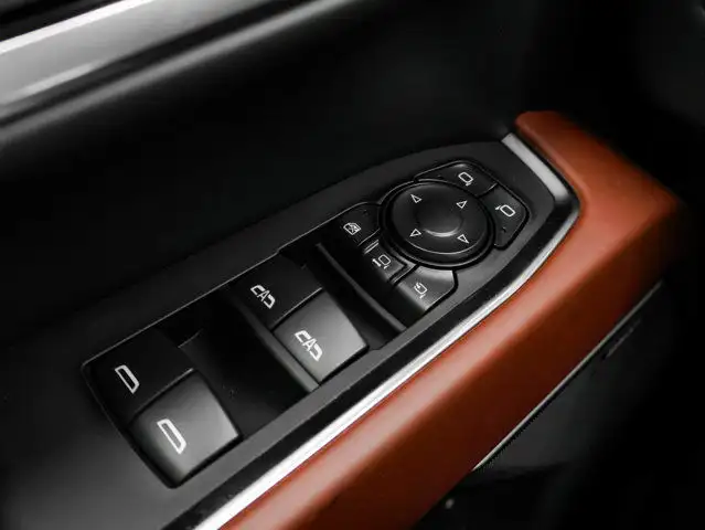 2025 GMC Sierra 3500HD Denali Ultimate dans Autos et camions dans Comté de Strathcona - Image 18