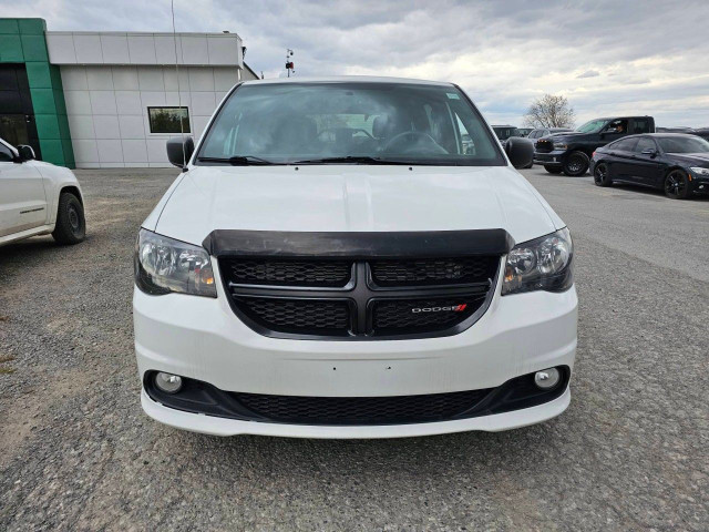 2017 Dodge Grand Caravan in Cars & Trucks in Ottawa - Image 3