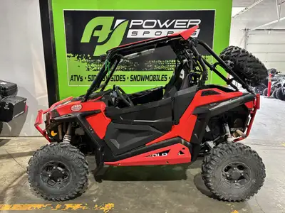 2015 POLARIS RZR 900 S WITH A TONNE OF STUFF!!!! RECONNECT WITH CANADA!!!! Looking for a loaded side...