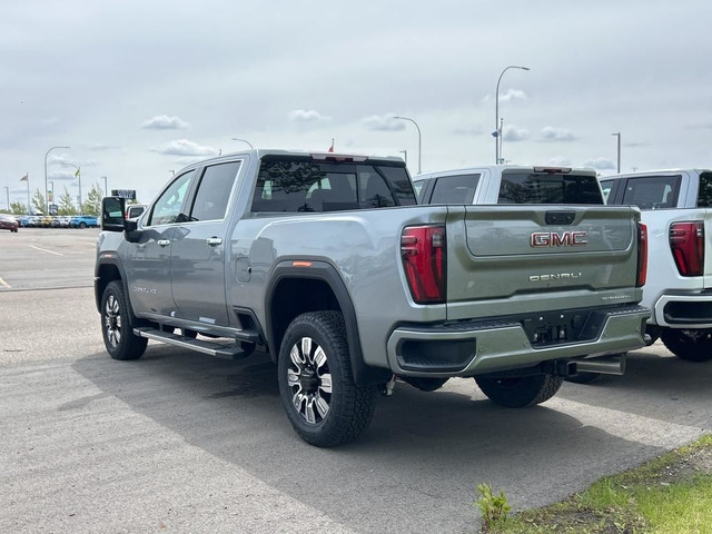 2025 GMC Sierra 3500HD Denali in Cars & Trucks in Calgary - Image 4